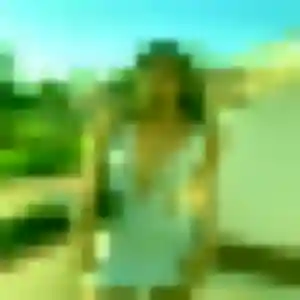Aliyah, femme de 28 ans propose plan cul à Vieilley