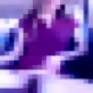 Saly, 23 ans, en ligne à Viesly pour une rencontre coquine