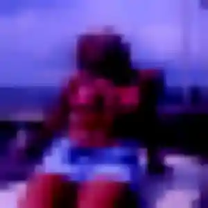 Photo de Dienaba à Vieux-Fort (29 ans) - plan cul gratuit