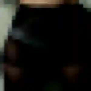 Sexy Solène, 25 ans à Vigneux-de-Bretagne - voir sa photo