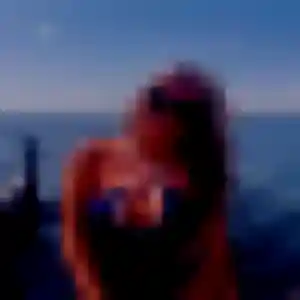Éva, fille de 27 ans cherche plan cul à Villasavary