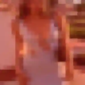 Sexy Kelly, 23 ans à Villefranche-de-Panat - voir sa photo