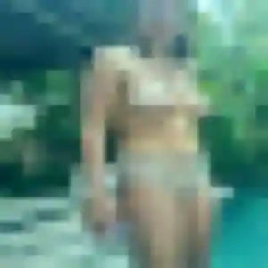 Ronke, 26 ans, dispo pour plan cul à Villegly