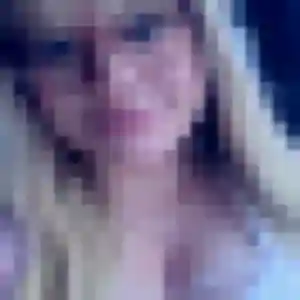 Charmante Oumy, 29 ans à Villemomble - voir sa photo