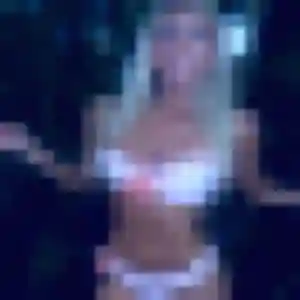 Funke, 37 ans, dispo pour plan cul à Villeneuve-la-Guyard