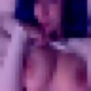 Léonie, 32 ans, en ligne à Villeneuve-lès-Bouloc pour une rencontre coquine