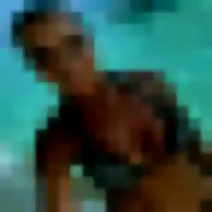 Keza, 34 ans, connectée à Villequier-Aumont pour une rencontre coquine