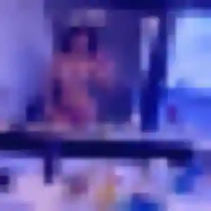 Soraya, 32 ans, en ligne à Villerupt pour un plan cul