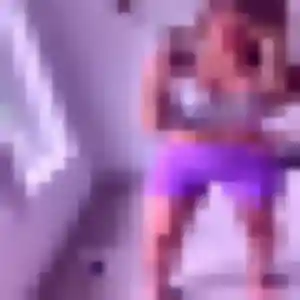Mariama, 22 ans, en ligne à Vins-sur-Caramy pour une rencontre coquine
