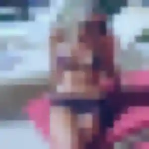 Lola, 31 ans, connectée à Vœuil-et-Giget pour une rencontre coquine