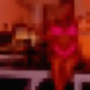 Contacte Zuri, 40 ans à Waldighofen en privé