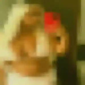 Photo sexy de Akissi, 29 ans à Wardrecques - plan discret
