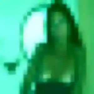 Ornella, femme de 35 ans propose plan cul à Wettolsheim