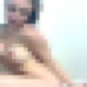 Titilayo, 23 ans, cherche un plan cul à Yèvres