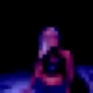 Charmante Noémie, 22 ans à Ymare - la contacter